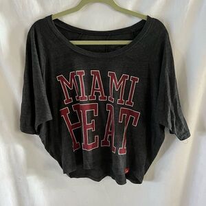 Sportiqe Miami Heat Women’s Oversized Cropped Top Size Small